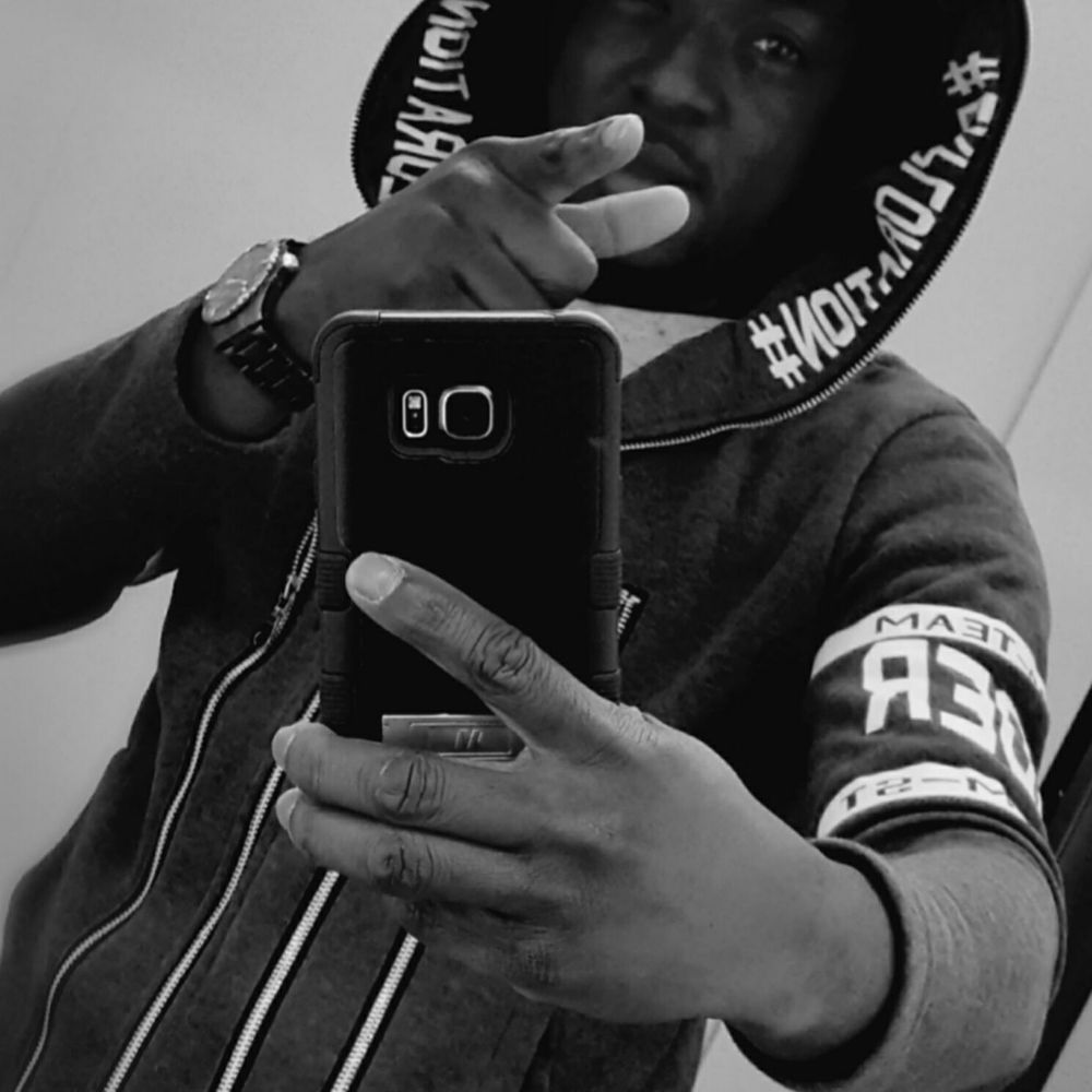 Meet your Posher, Abdou